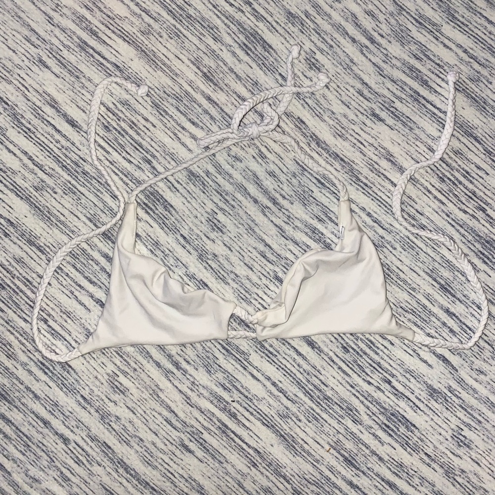 White Surf Bikini Tops🤍